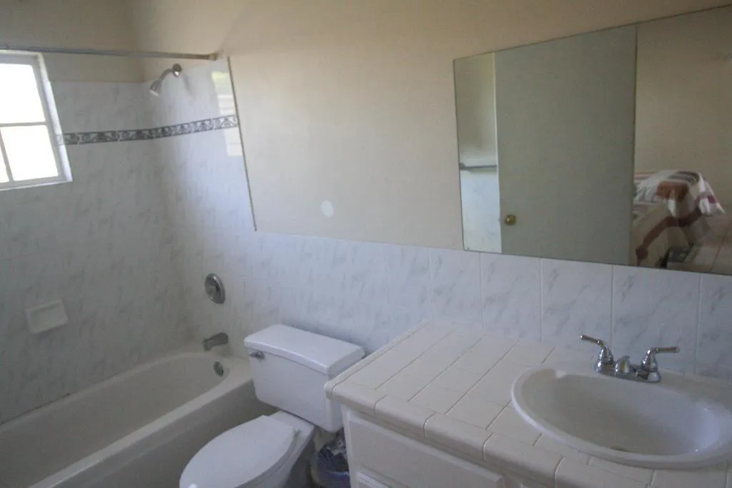 Sea View Chateau Бухта Монтего